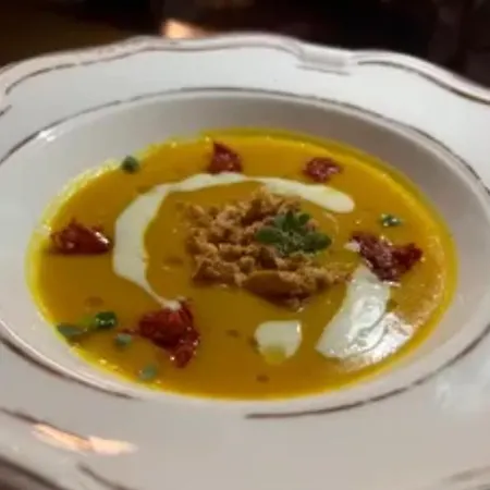 Отель Bernardone 3*