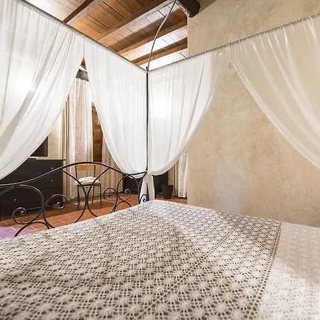 Bernardone Отель 3*