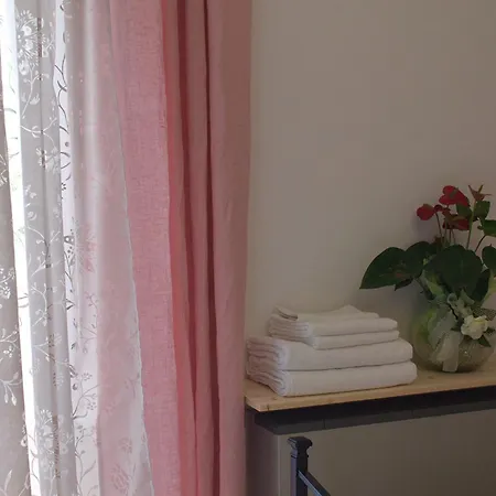 Bernardone ホテル カマイオーレ