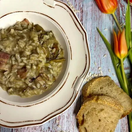 Bernardone ホテル カマイオーレ