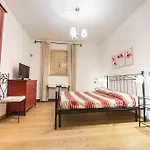 Hotel Bernardone